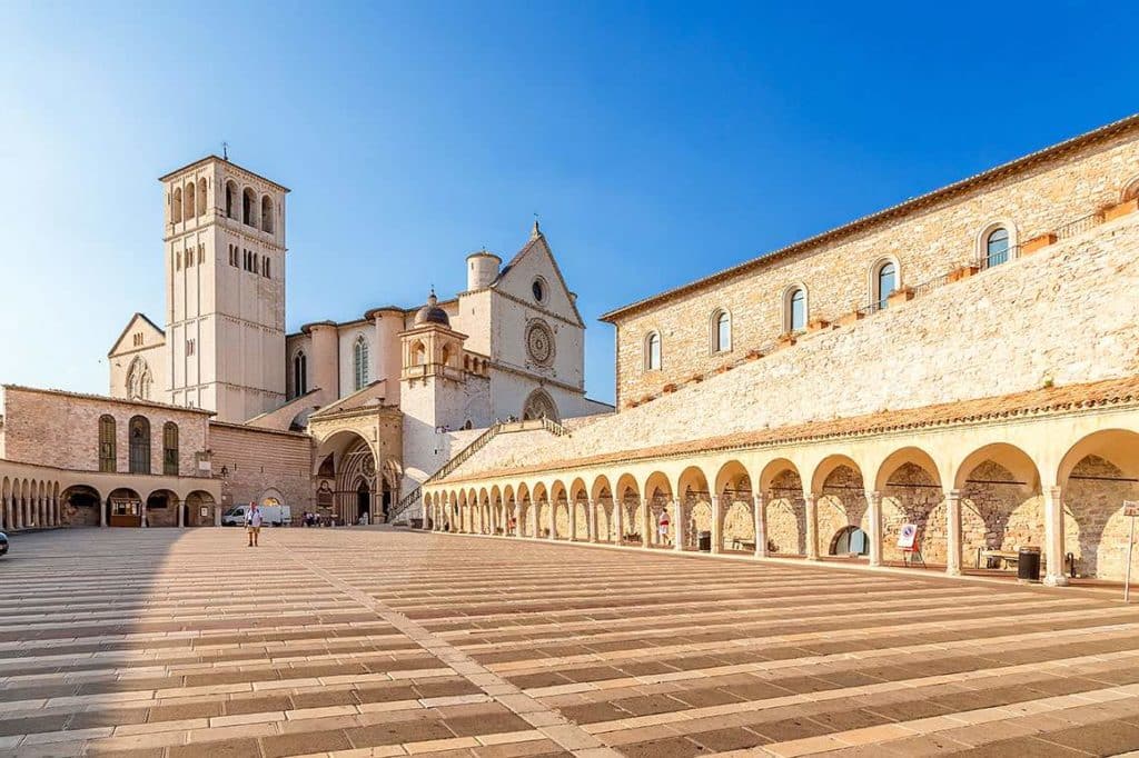 Orvieto Assisi Day Trip From Rome One Day Private Tour Prestige Tour